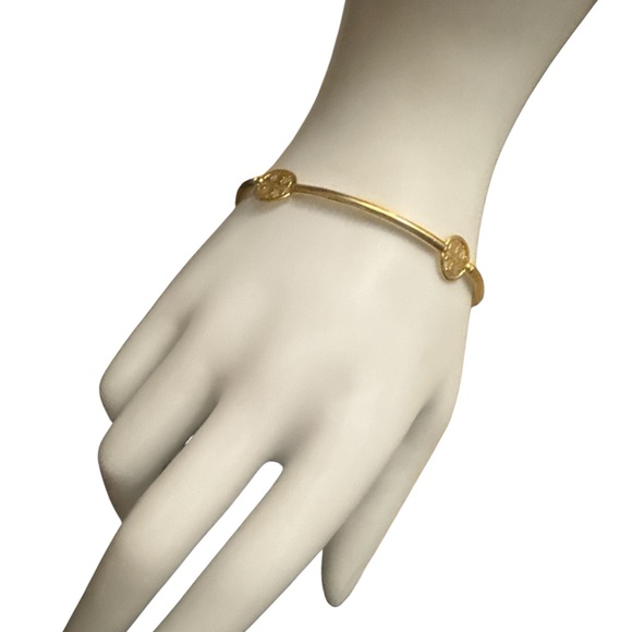 Tory Burch 18k Gold plated brass Logo Bracelet - Picture 3 of 3